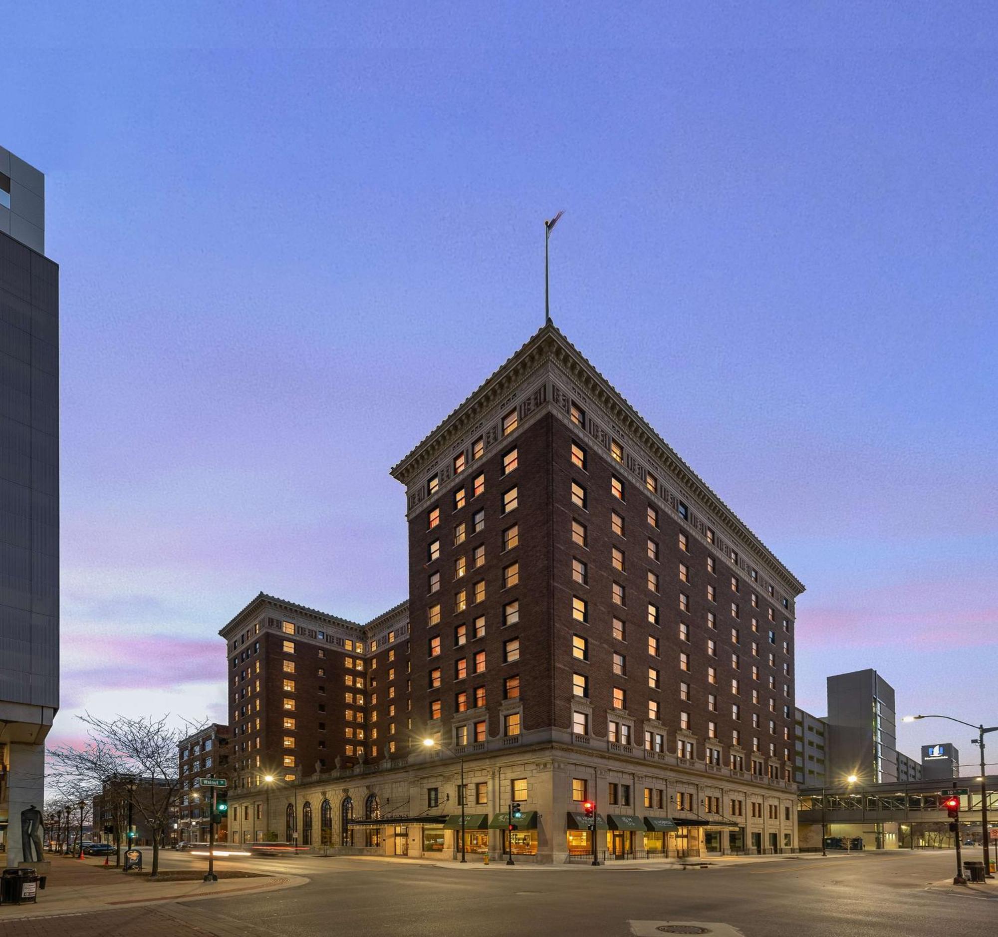 Hotel Fort Des Moines, Curio Collection By Hilton المظهر الخارجي الصورة